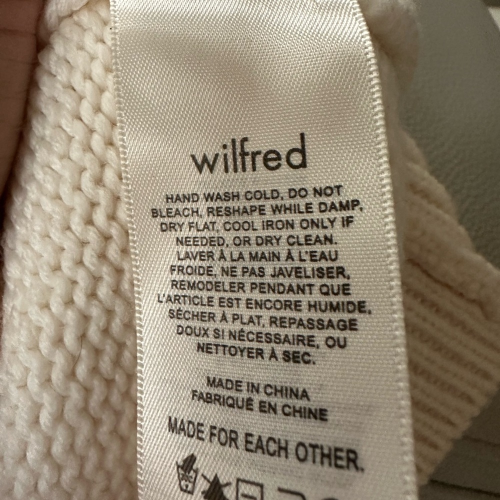 Aritzia Wilfred Rosemary Crewneck merino wool super soft sweater - Picture 17 of 17
